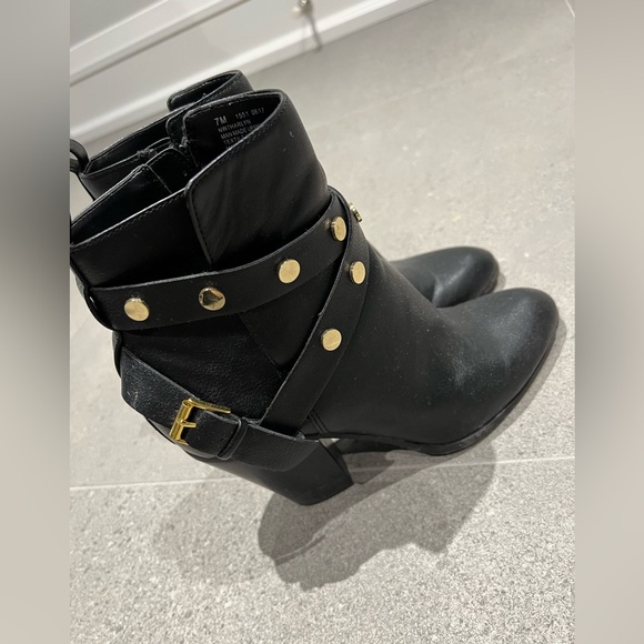 Nine West Boots 7M - Picture 1 of 3